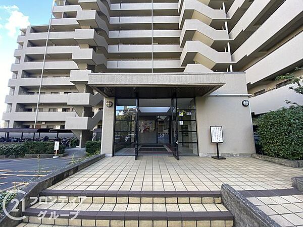 住宅購入の流れや必要な手続きについて、順を追ってご説明しています。はじめての方でも安心してご相談いただける環境を整えています