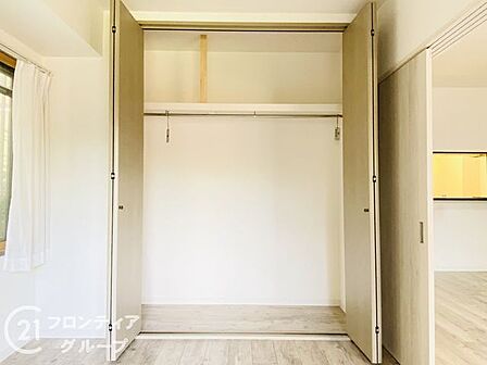 住まい選びは、価格や立地だけでなく、将来の暮らし方まで含めて考えることが大切です。今の段階で気になっていることを、まずスタッフに話してみてください