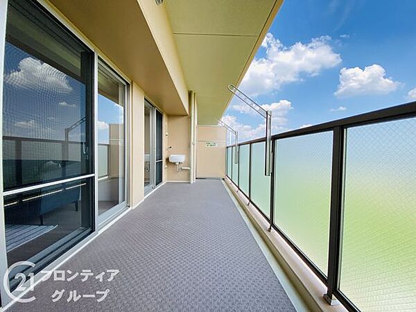 「賃貸のままでいいのか、買うべきか」その判断に必要な情報を、スタッフがわかりやすく整理してお伝えします。お気軽にご相談ください