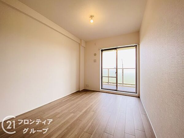 住まい選びは、価格や立地だけでなく、将来の暮らし方まで含めて考えることが大切です。今の段階で気になっていることを、まずスタッフに話してみてください