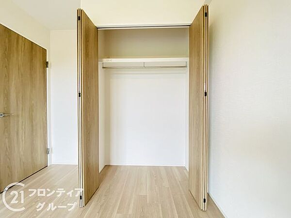 エリアの特性や周辺環境についての情報提供も行っています。物件だけでなく、地域の暮らしやすさも含めてご確認いただけます