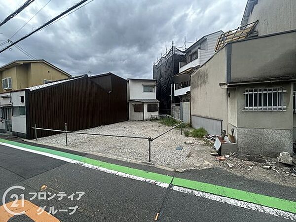 建築条件がないので、憧れのキッチンや趣味の部屋など妥協したくない夢をすべて叶えられそうですね！どんな家を建てようか家族で話し合う時間もきっと楽しい思い出になりますね！理想の暮らしをカタチにしましょうね