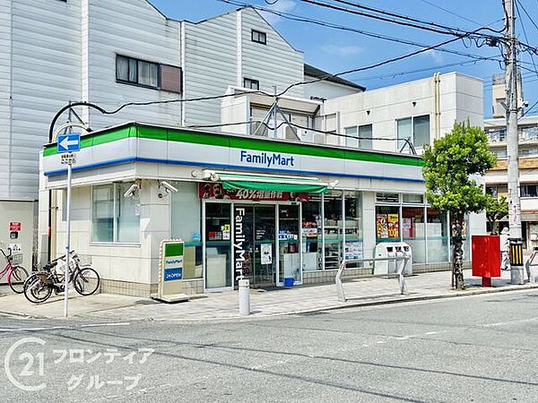 ファミリーマート川端寺内町店 徒歩5分。 360m