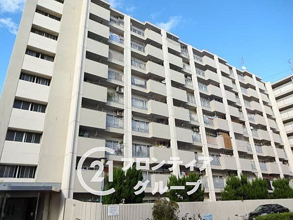 エリアの特性や周辺環境についての情報提供も行っています。物件だけでなく、地域の暮らしやすさも含めてご確認いただけます