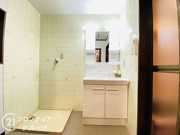 物件から受けた印象や、周辺の生活環境への疑問まで、気になることを何でも話してみてください。暮らしのイメージを一緒に整理していきましょう