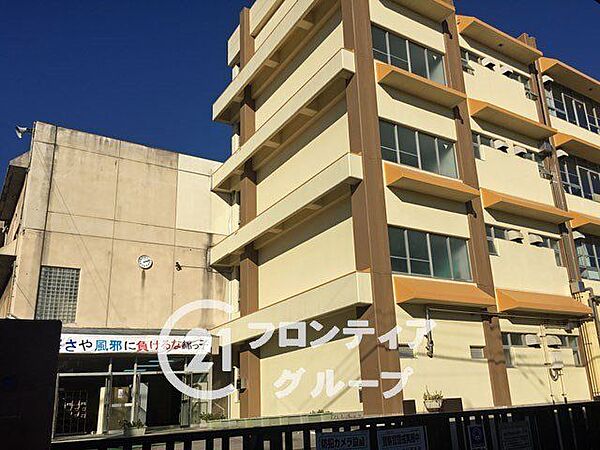 守口市立錦中学校 徒歩5分。 330m