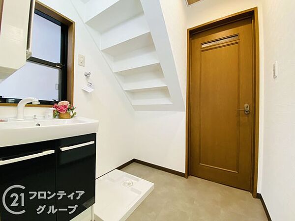 物件から受けた印象や、周辺の生活環境への疑問まで、気になることを何でも話してみてください。暮らしのイメージを一緒に整理していきましょう