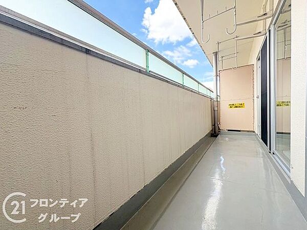 「賃貸のままでいいのか、買うべきか」その判断に必要な情報を、スタッフがわかりやすく整理してお伝えします。お気軽にご相談ください