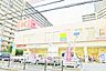 周辺：関西スーパー善源寺店 徒歩10分。 780m