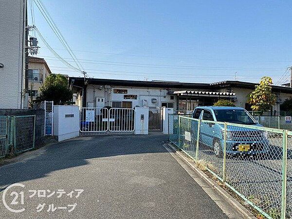 上野口保育園 徒歩7分。 550m