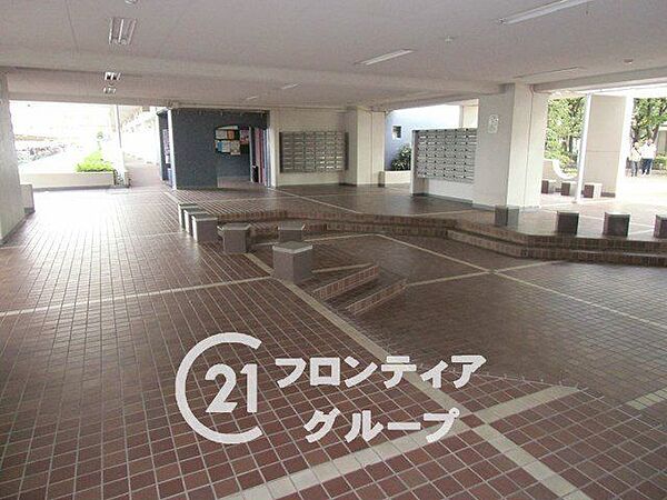 「賃貸のままでいいのか、買うべきか」その判断に必要な情報を、スタッフがわかりやすく整理してお伝えします。お気軽にご相談ください