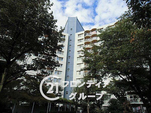 住宅購入の流れや必要な手続きについて、順を追ってご説明しています。はじめての方でも安心してご相談いただける環境を整えています