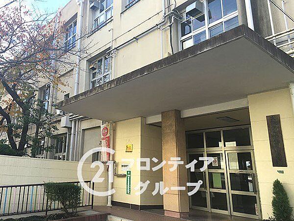 大阪市立成育小学校 徒歩5分。 370m