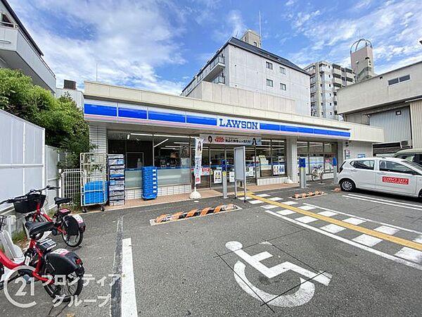 ローソン都島中野町一丁目店 徒歩3分。 220m