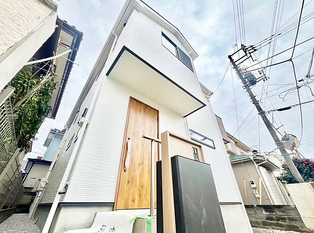 おしゃれな雰囲気や自然の潤い、親しみやすさといった個性を、街に新たな価値を齎し続けることでしょう。