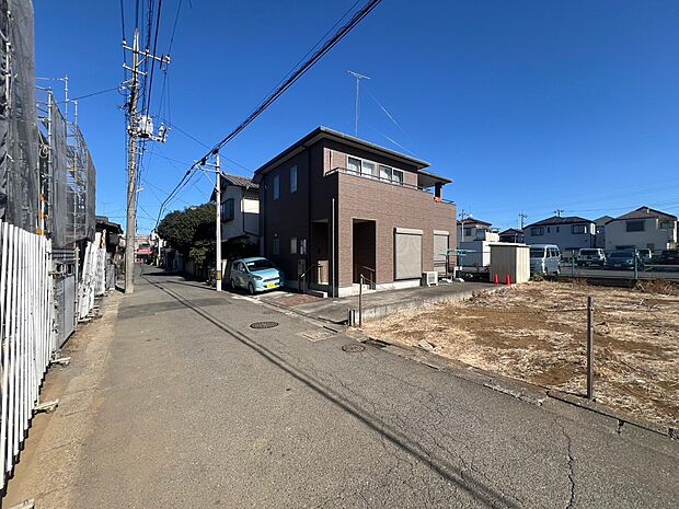 街に溶け合う美しい景観を生みだしているにも関わらず、採光や風通しを考えて設計された間取り。