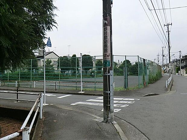 南町第四児童遊園まで約700m