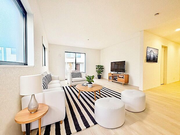 【配置してある家具や小物はCGによるイメージです。】【Livingroom】リビングルーム