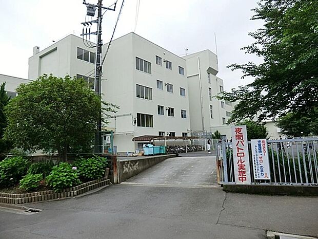 志木市立志木中学校まで約805m