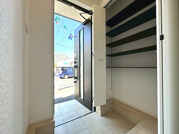 【Entrance】玄関