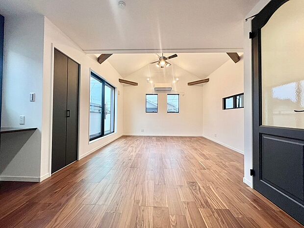 会話が弾むリビング、料理が愉しくなるキッチン、明日への活力を養うベッドルーム。