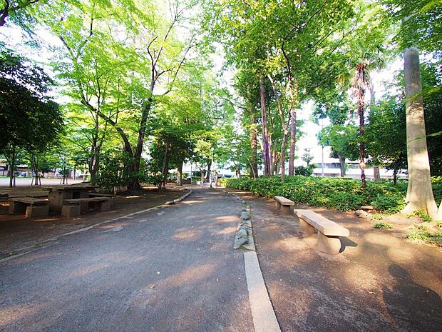 向台公園まで約650m