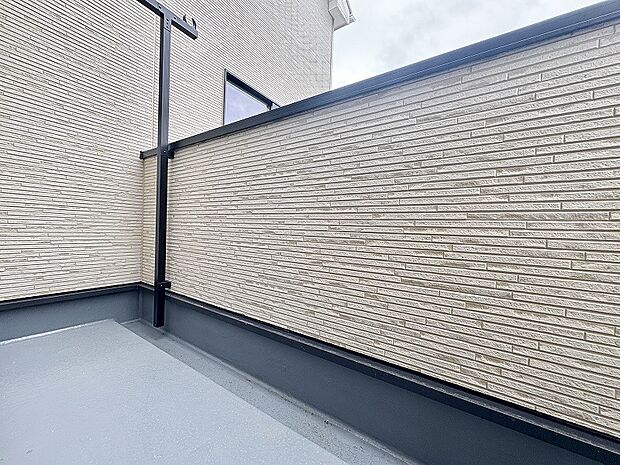 【Balcony】バルコニー