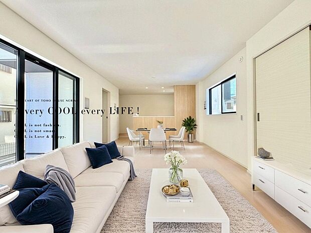 【配置してある家具や小物はCGによるイメージです】【Livingroom】リビングルーム