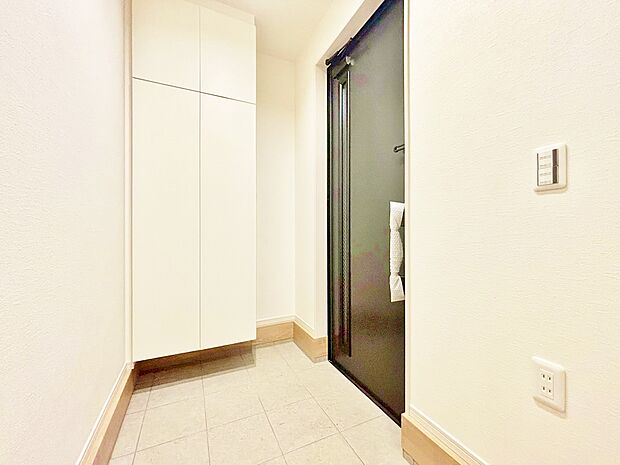 【Entrance】玄関