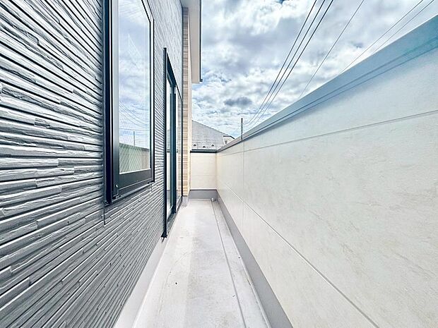 【Balcony】バルコニー