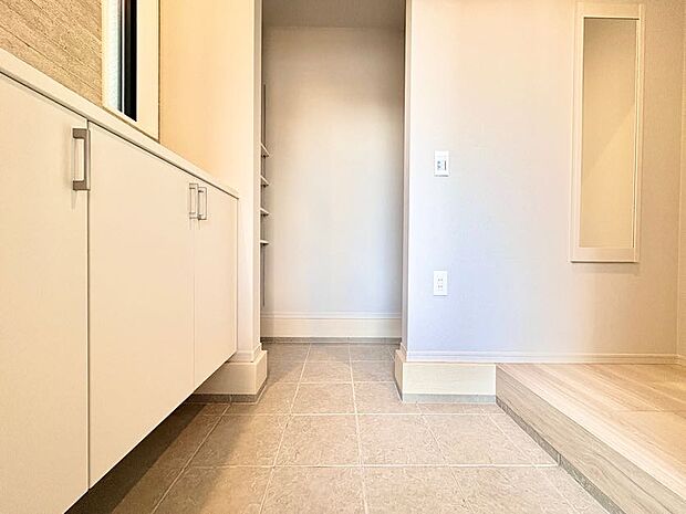 【Entrance】玄関