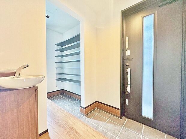 【Entrance】玄関