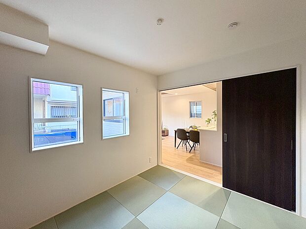 【Japanese style room】和室