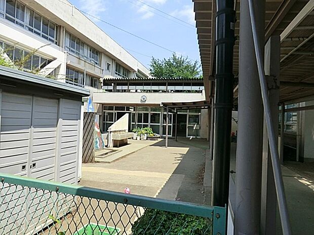 清瀬市立清瀬第二中学校まで約1051m