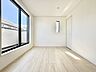 洋室：【Bedroom】居室