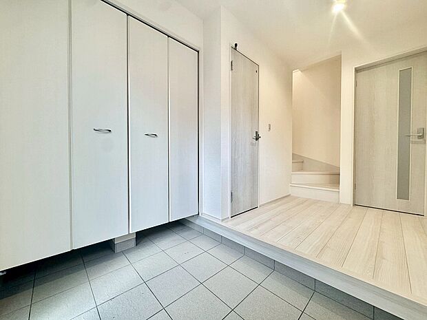 【Entrance】玄関