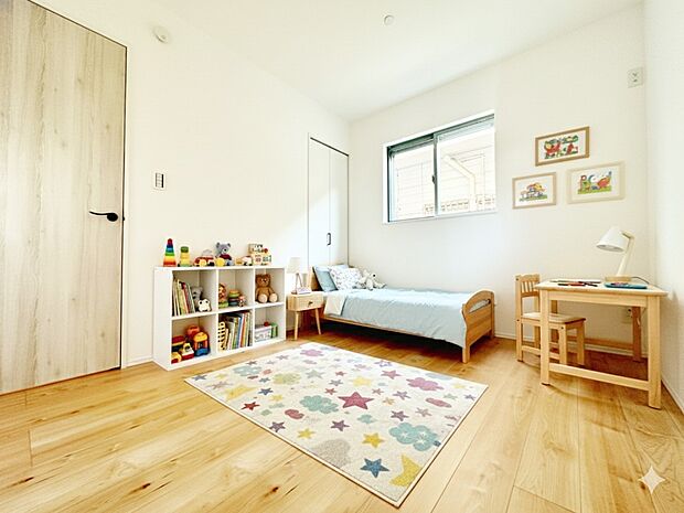 【配置してある家具や小物はCGによるイメージです】【Bedroom】居室