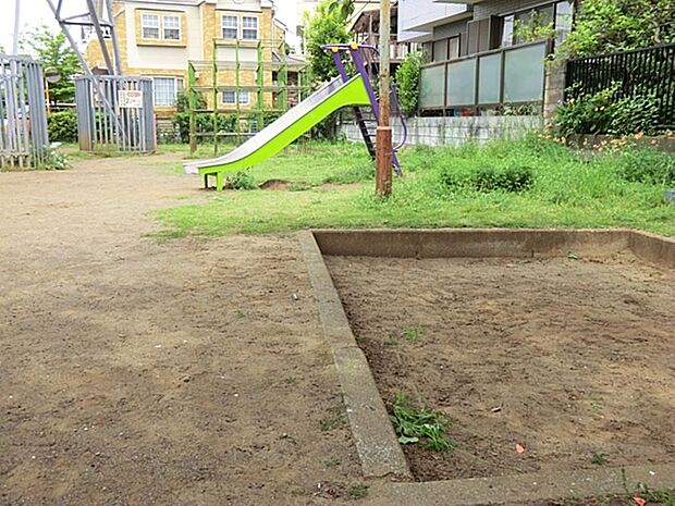 青葉第二児童遊園まで約713m