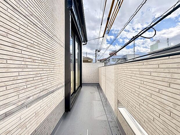 【Balcony】バルコニー