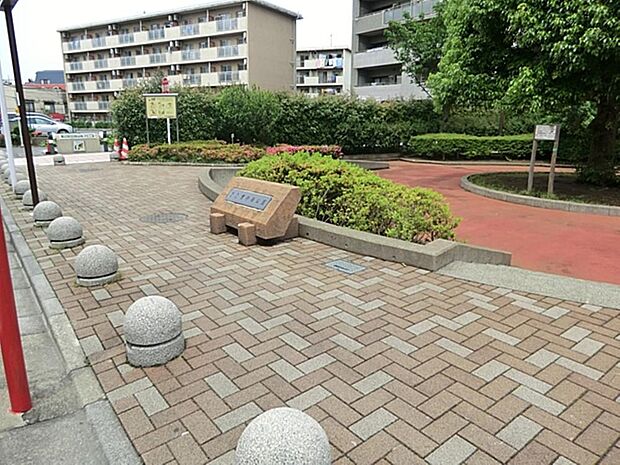 貫井南公園まで約299m