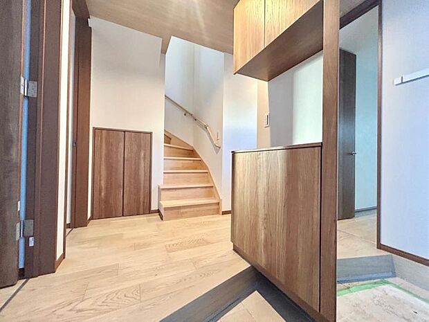 【Entrance】玄関