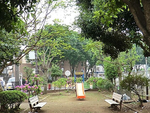 中里山戸児童遊園まで約480m