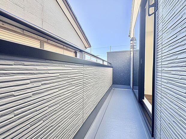 【Balcony】バルコニー