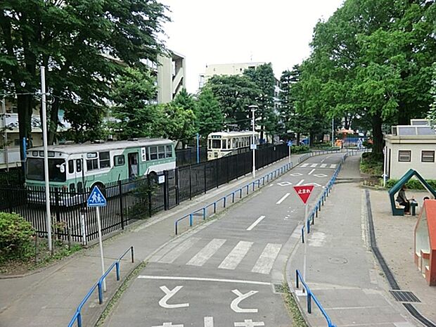 板橋交通公園まで約598m