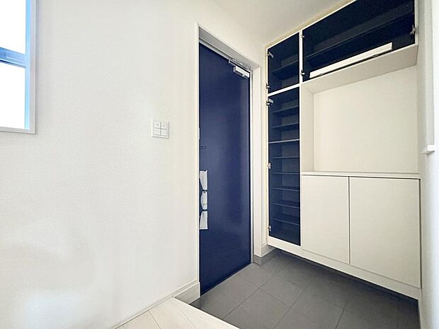 【Entrance】玄関