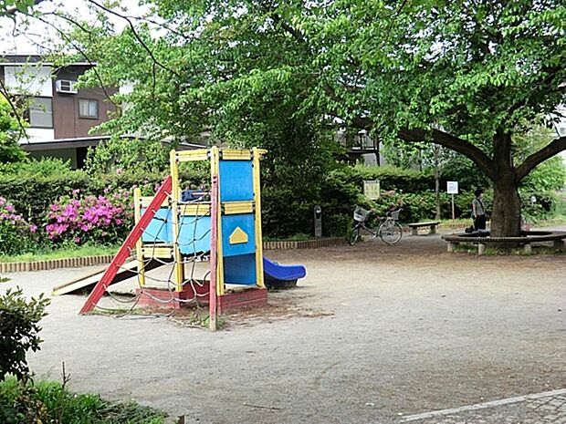 西口北公園まで約1158m