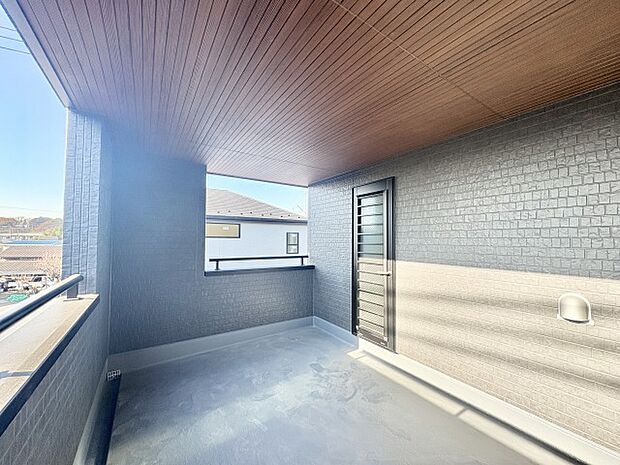 【Balcony】バルコニー