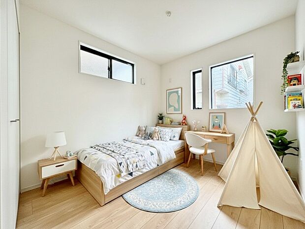 【配置してある家具や小物はCGによるイメージです】【Bedroom】居室