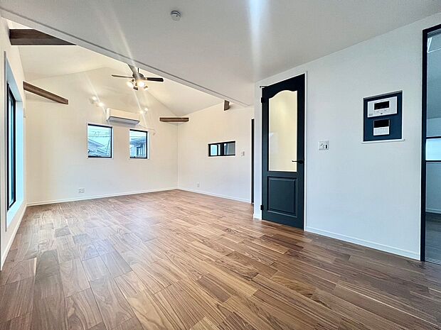 限られた空間を広く有効にお使い頂くには生活動線を意識した間取プランが必須となります。