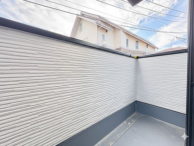 【Balcony】バルコニー